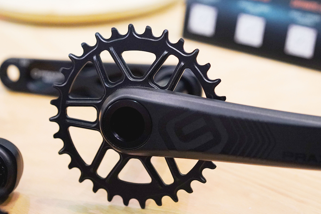 Praxis Launches 420g Carbon 'Lyft' Cranks for $420 - Eurobike 2023