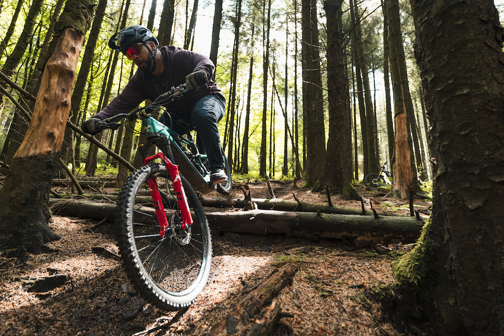 Video: Lando Steezy on the Nukeproof Megawatt - Pinkbike