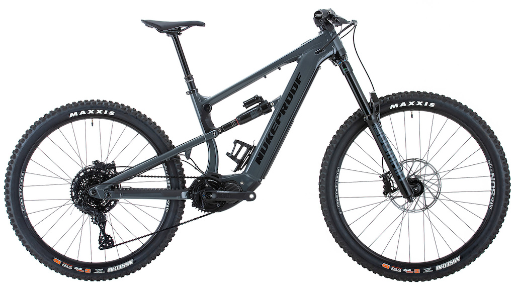 Video: Lando Steezy on the Nukeproof Megawatt - Pinkbike