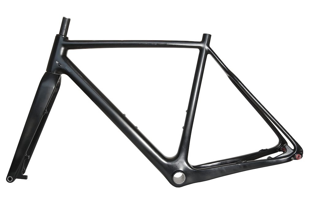 ICAN AC109 carbon fibre cyclo cross frame