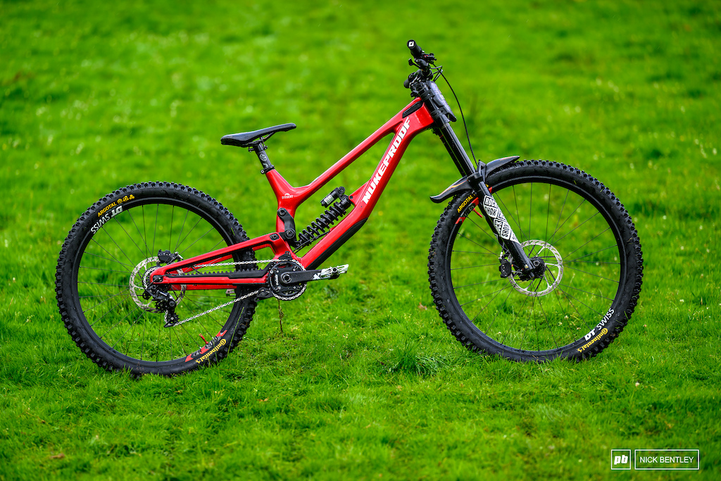 Red hotsell downhill bike