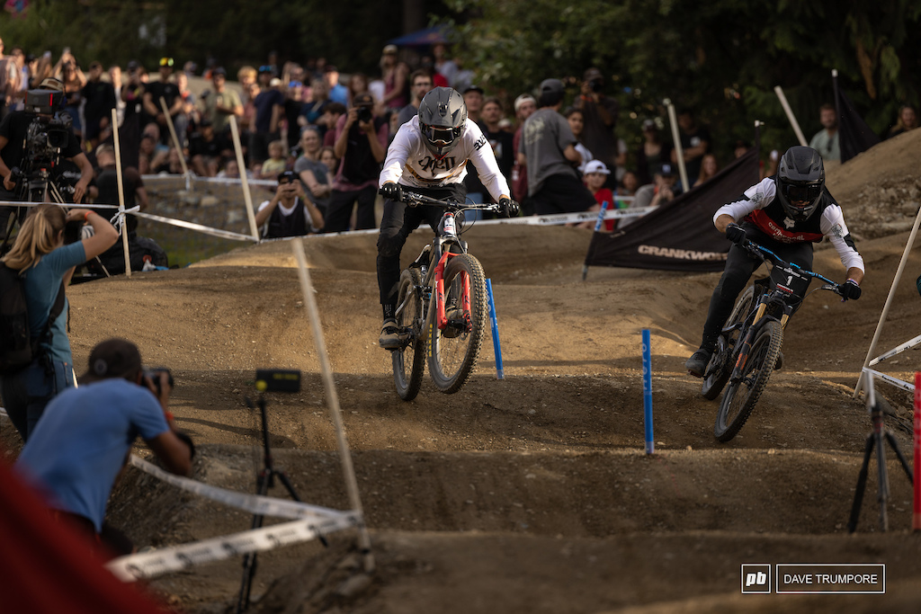 Bas Van Steenbergen out in the round of 16