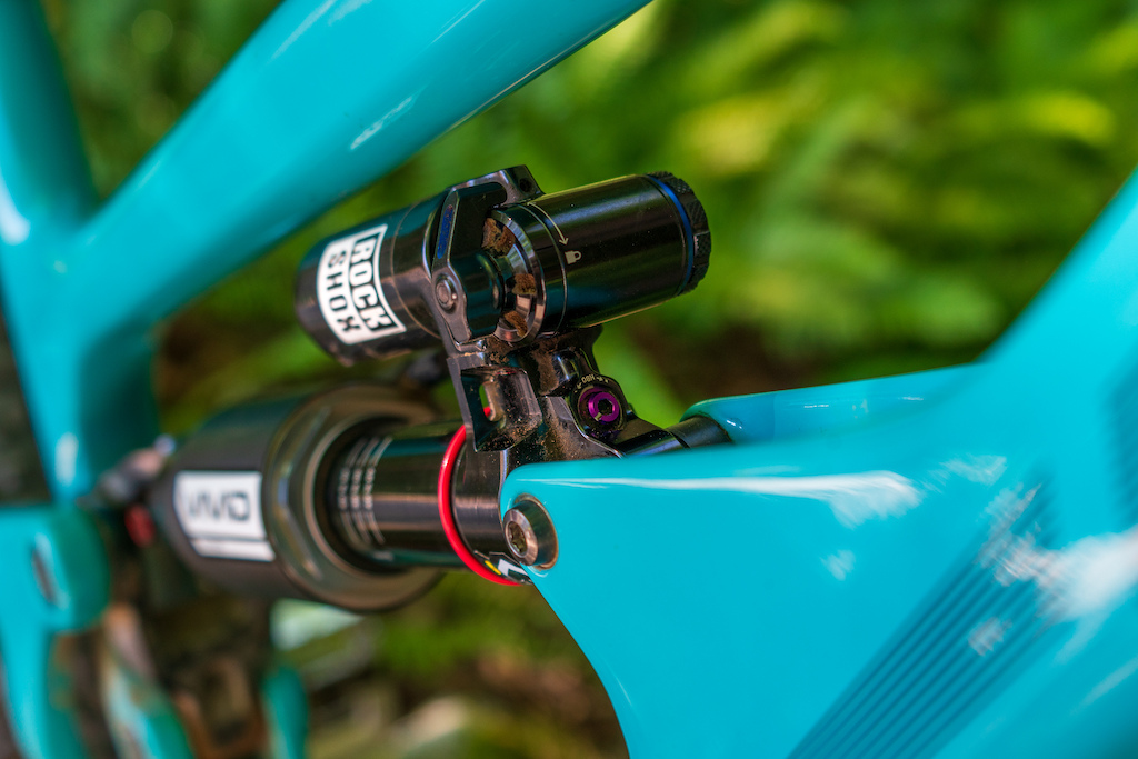 first-ride-the-new-rockshox-vivid-ultimate-shock-pinkbike