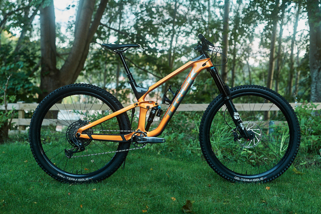 2021 Trek Slash 9.7

Photography by Christopher Lanaway