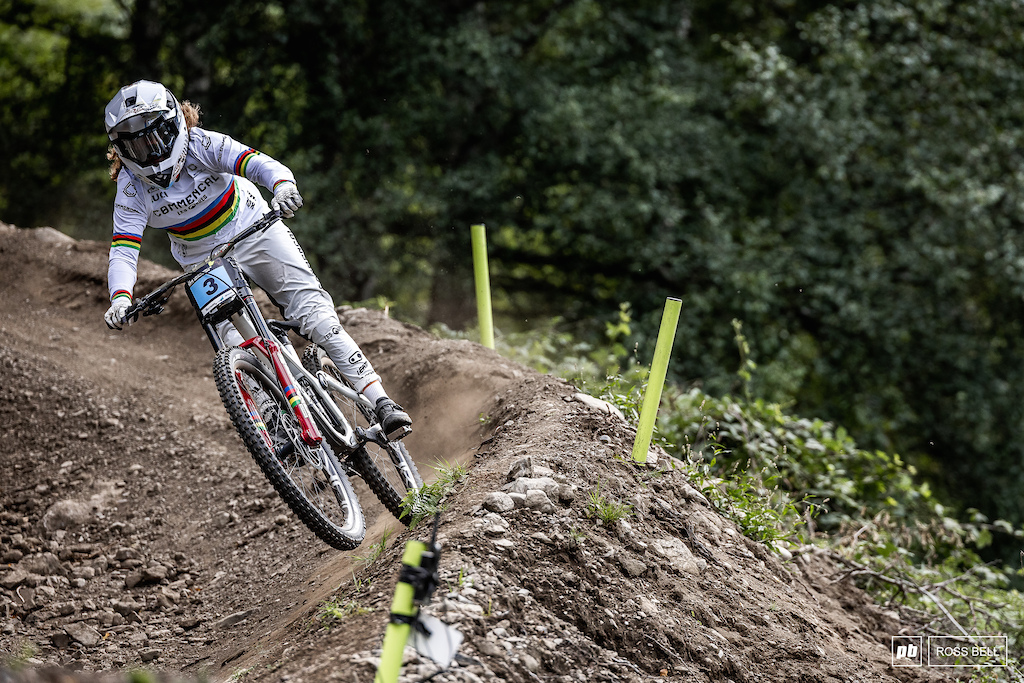 in Edinburgh, Scotland - photo by rossbellphoto - Pinkbike