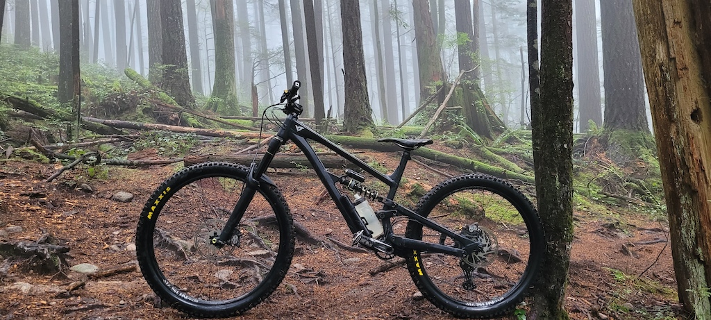 Capra MX - On a particularly dank day at Mt. Seymour. Nothing better.