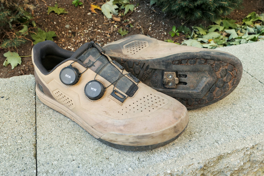 The Good, The Bad, and The Ugly: Pinkbike Editors' Favorite Clipless Shoes  - Pinkbike