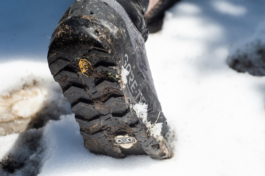 Fizik Release Nanuq GTX Winter Bike Shoe - Pinkbike