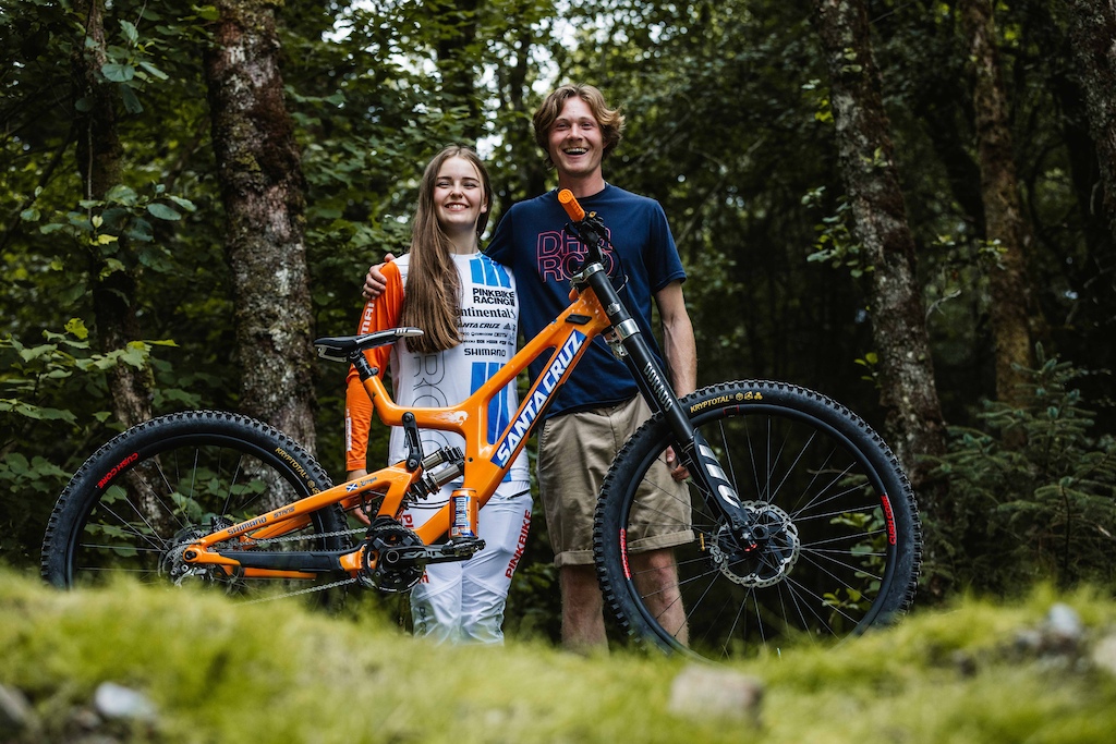 Photo Story: Pinkbike Racing's Aimi Kenyon's 2023 Season in Photos ...