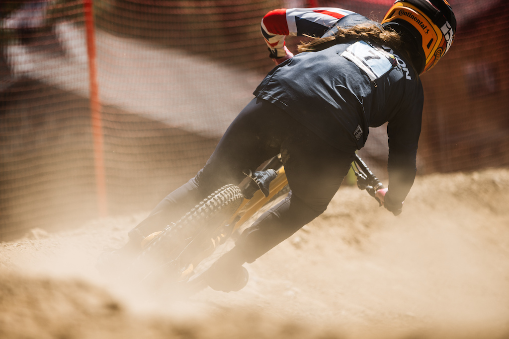 Photo Story: Pinkbike Racing's Aimi Kenyon's 2023 Season in Photos ...