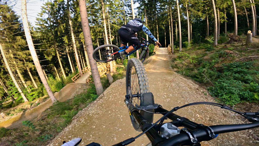 Bounce & Blow - GreenHill Bikepark
