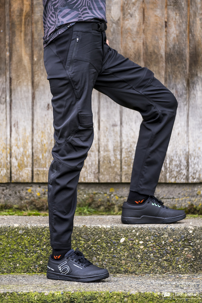 The best MTB pants you can buy – 8 bike pants in review, Page 7 of 9