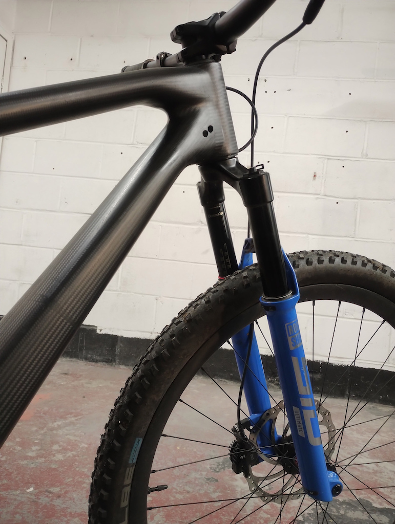 First Look: Carbon Wasp Truffle - A UK-Made Carbon Downcountry