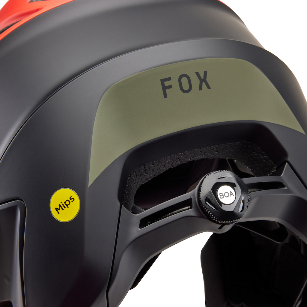 Dropframe, il nuovo casco di FOX