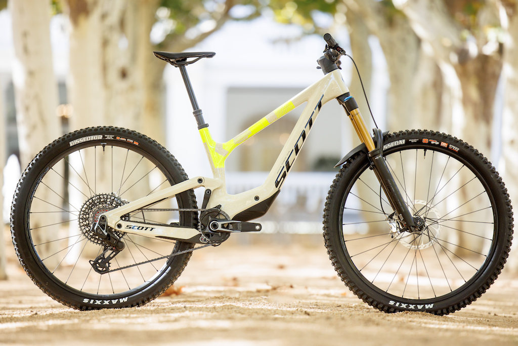 Review: The New 2024 Scott Ransom 900 RC Has All The Integration