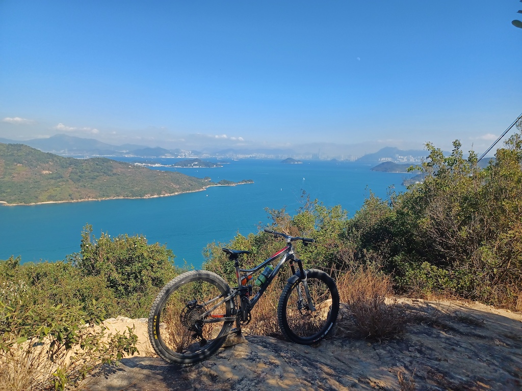 Italy Trail with Hong Kong and Kowloon in the background