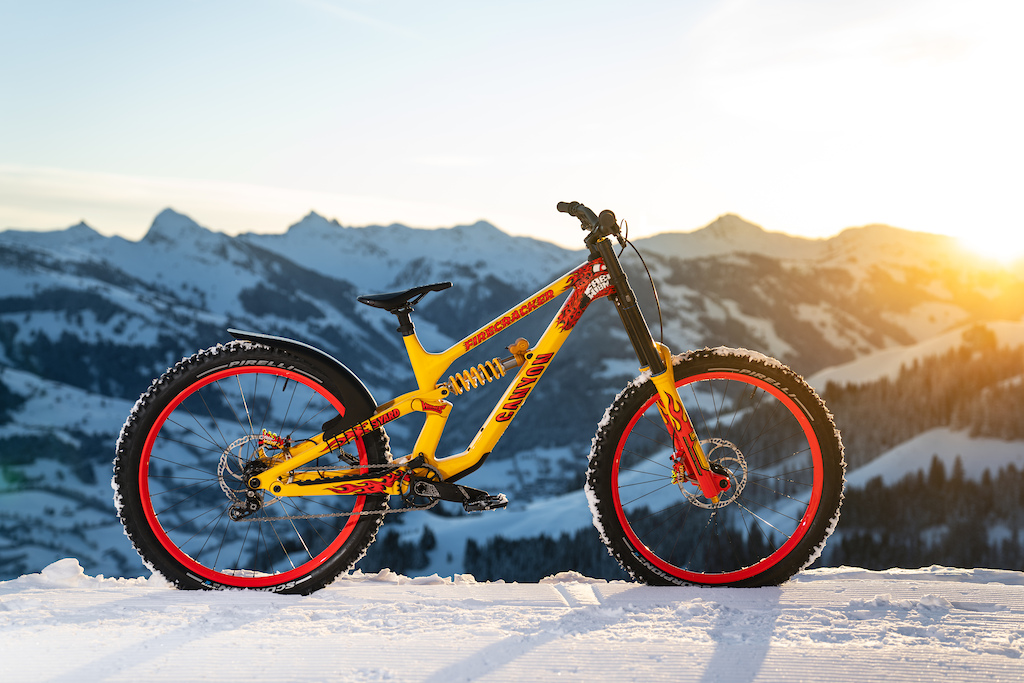 Fabio Wibmer Firecracker Custom Torque CF Build by Canyon PureCycling Pinkbike