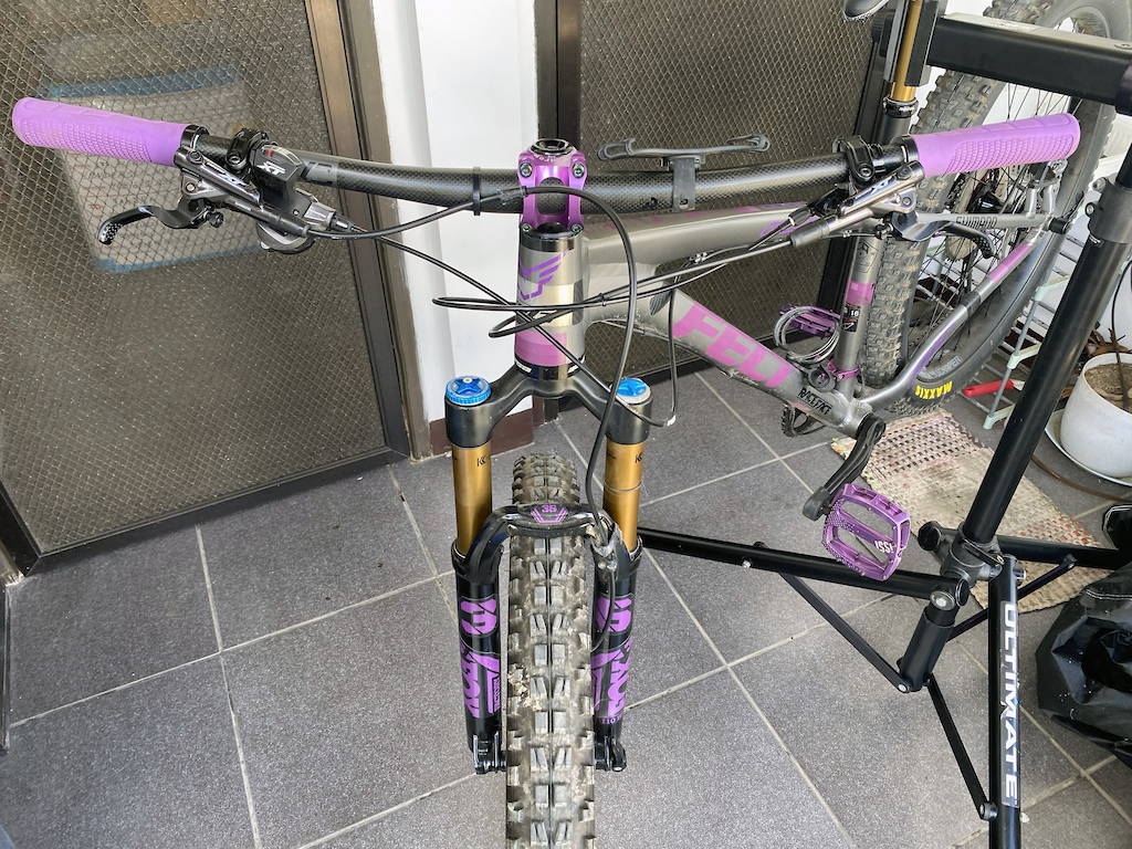 My FELT Surplus 30+ Upgrades: I put the ODI grips from the ACE on the FELT, mostly because the Purple color matches this bike. But also because after 3 months of use on the ACE, I am accustomed to them.