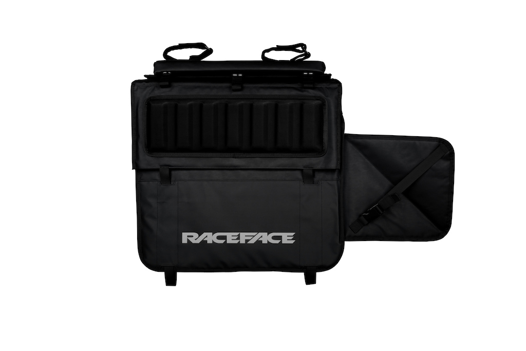Race Face T3 Tailgate Pad in 2 bike size