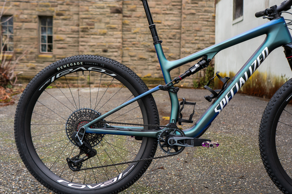 Review: Specialized's New Epic 8 - All the Speed You Need - Pinkbike