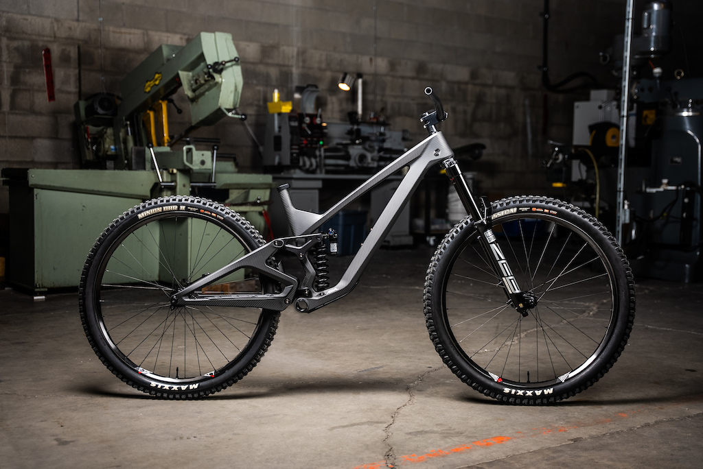 We Are One Offers Arrival Rolling Chassis Option - Pinkbike