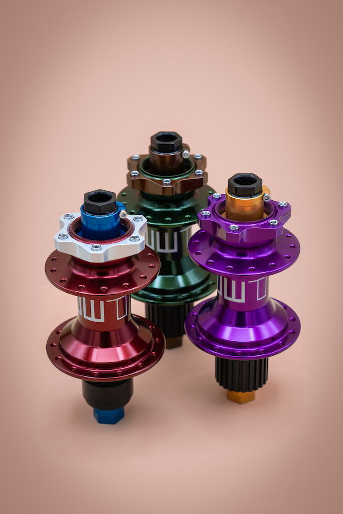 Mix and matched colours of Project321 G3 Hub