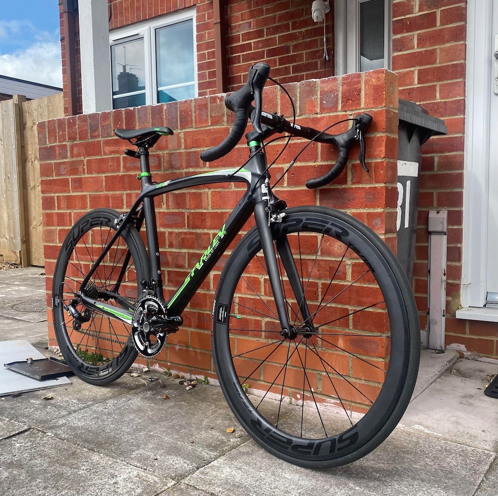 Updated pictures.

Plan on upgrading to Centaur groupset and Mavic Cosmic carbon wheels if I can afford it later this year.