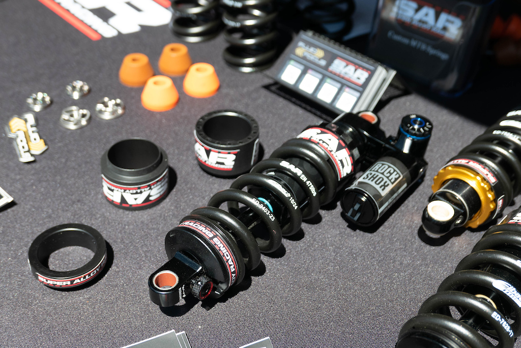 Fluid Focus is a suspension tuning company based in San Diego, California. They also sell their own US-made bump stops, pistons for select Fox and RockShox producs, and Super Alloy Racing springs.