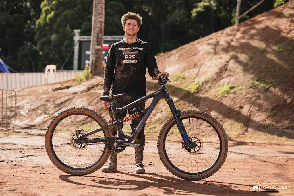 Bike Check: George Chapman's Zerode Taniwha - A Gearbox Bike