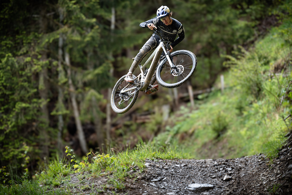 Scor Announces New 6080 Z - Pinkbike