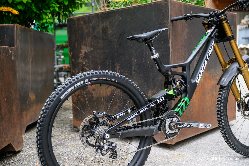 Bike Check: Laurie Greenland's Santa Cruz V10 - Pinkbike