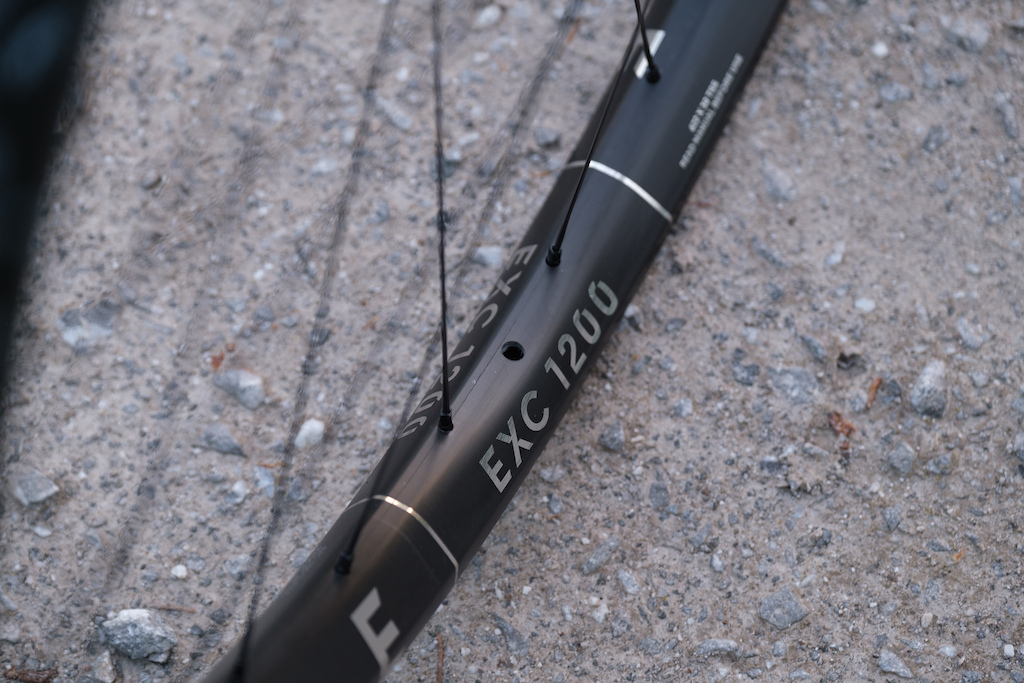 DT Swiss Releases New 1200 Series Carbon Wheels Pinkbike