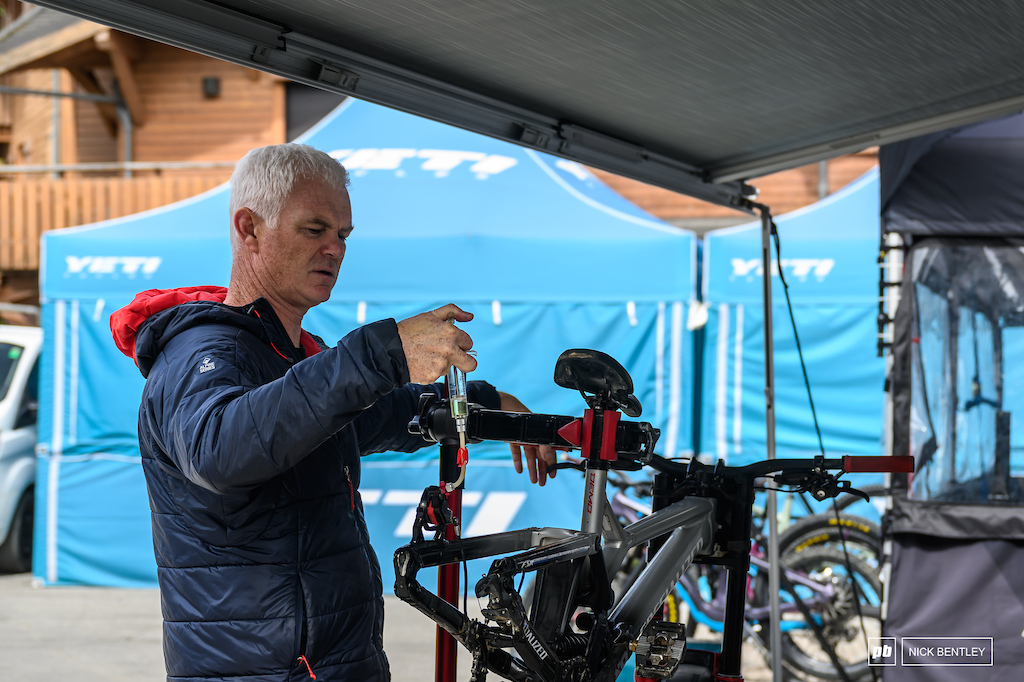 A quick brake bleed and freshen up after plenty of Pleney laps for this bike