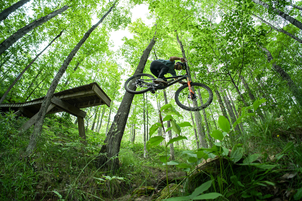 Video Brice Shirbach Rides Marquette Michigan in Underexposed Pinkbike