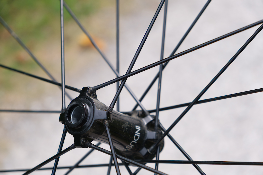 Review: Industry Nine Solix M TR300/290 Carbon Wheels - Pinkbike