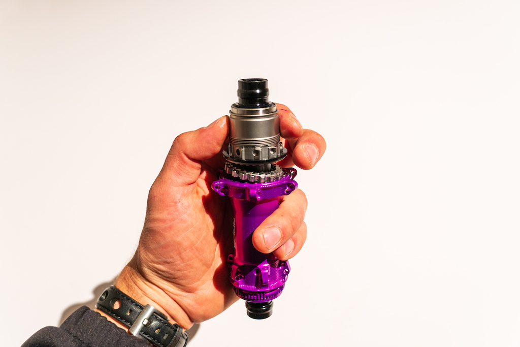 LoopsDrive is a Fully External Tension-Based Hub System - Pinkbike