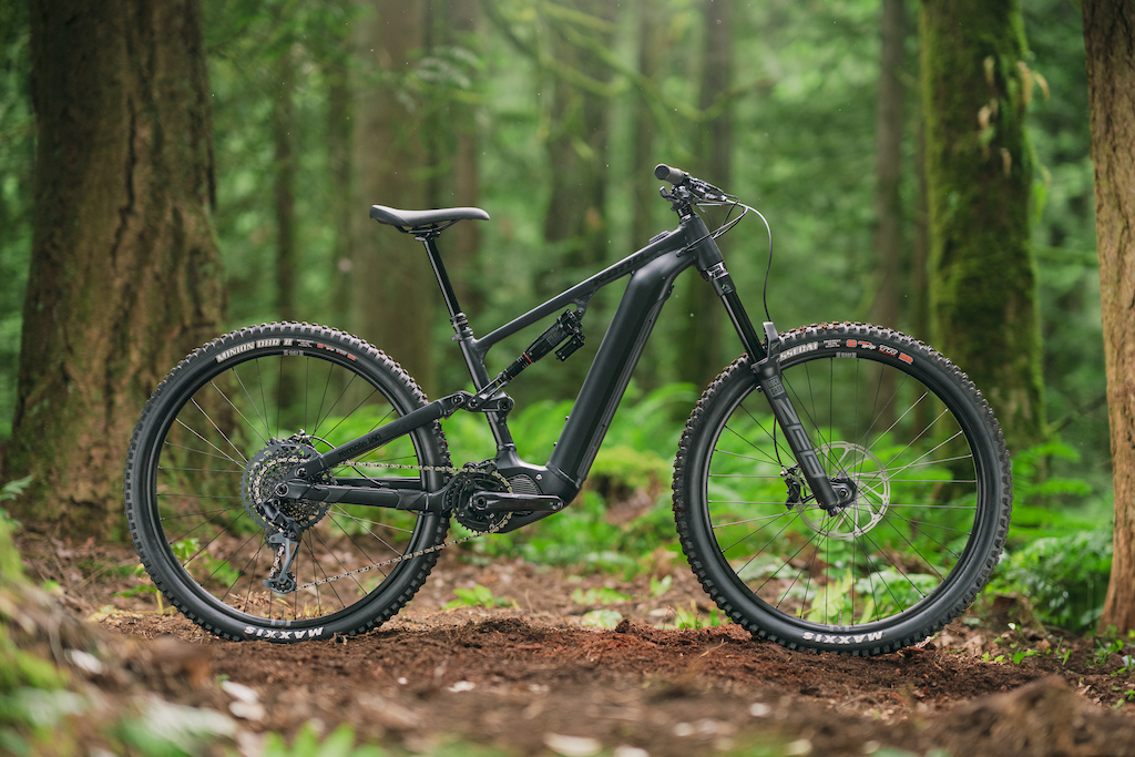 First Look Kona s New Remote X 160 DL eMTBs Pinkbike