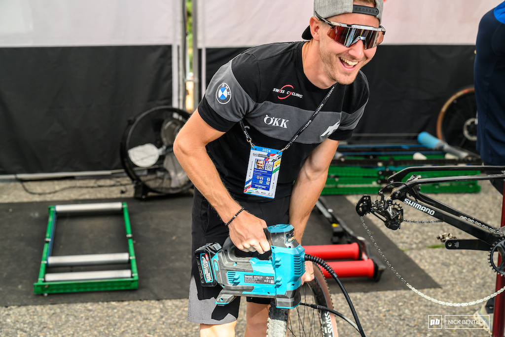 XC Tech Randoms II: Andorra World Championships 2024 - Pinkbike