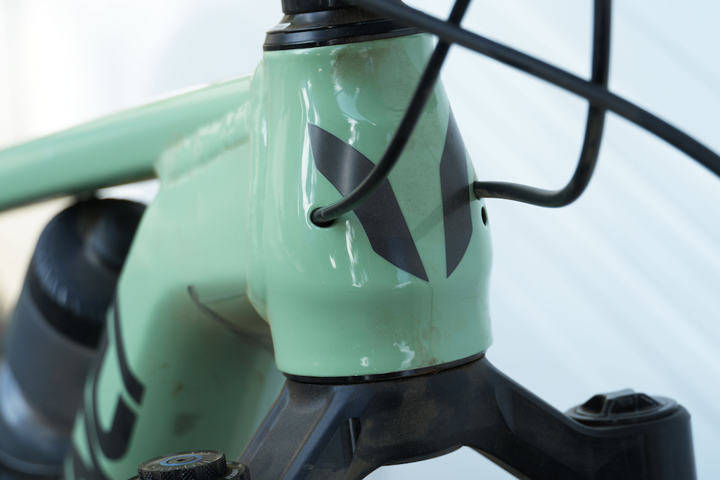 ダヴィンチ　トロイ　ＤＥＶＩＮＣＩ　ＴＲＯＹ　フレーム　タイヤ　コンポ　発送可能 竜様専用 ダヴィンチ トロイ DEVINCI TROY フレーム