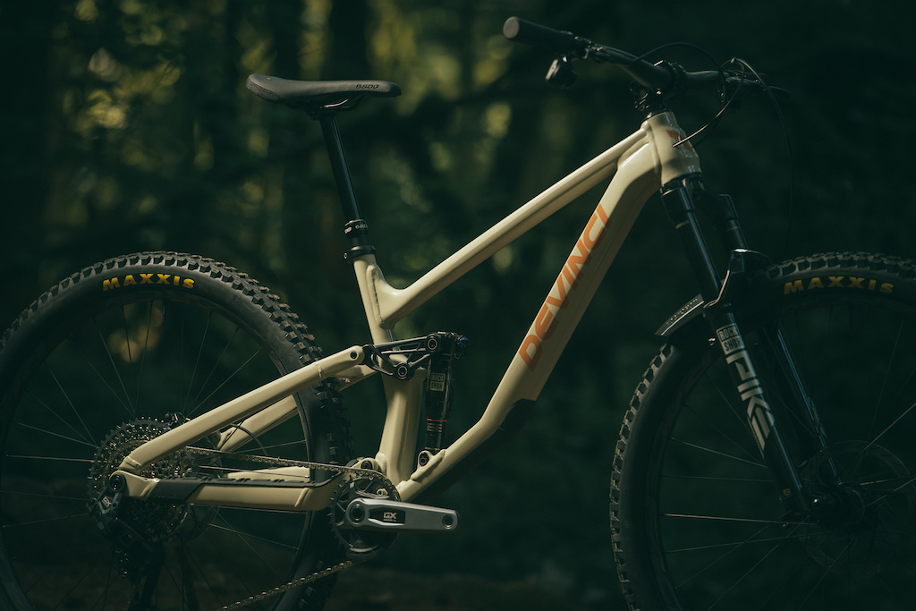 【直接取引限定】 Devinci troyカーボンフレーム27.5インチ MTB First Ride: 2025 Devinci Troy - A New Canadian-Made Aluminum