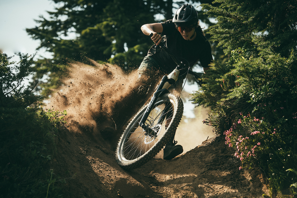 Devinci Announces All-New Troy & Troy ST - Pinkbike Devinci Announces All-New Troy & Troy ST - Pinkbike