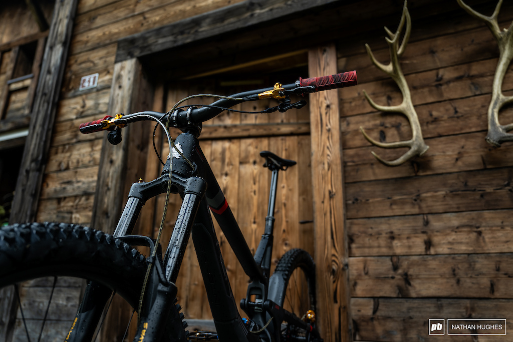 Staff Rides: Nathan Hughes' Intense Tracer - Pinkbike
