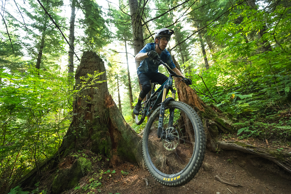 Yeti SB165 review