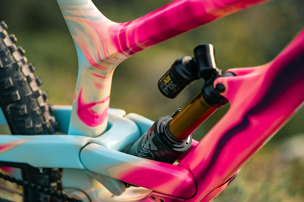YT Industries Shows Off Bienvenido Aguado Alba's Custom Tues