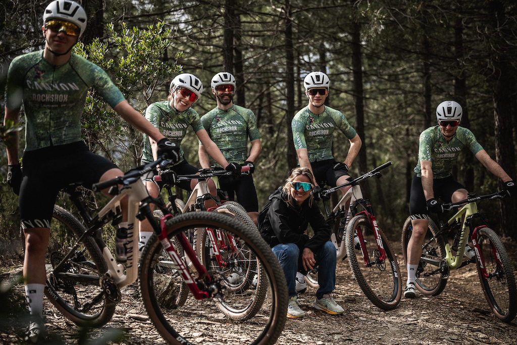 Canyon Announces 2025 XC Roster with Jenny Rissveds, Mathieu van