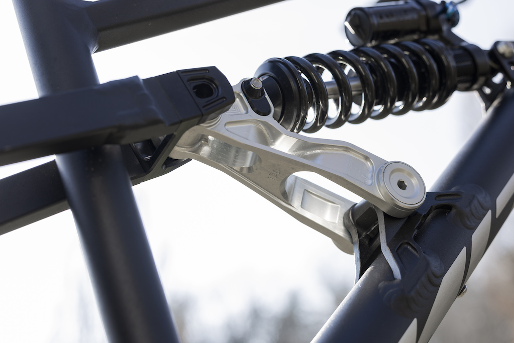 First Look: Geometron G1 GPI Is An Adaptable Gearbox Gravity First Look: Geometron G1 GPI Is An Adaptable Gearbox Gravity