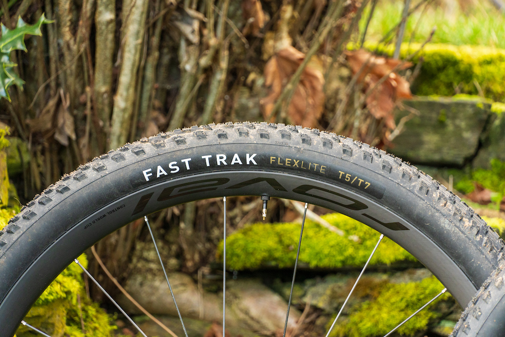 Fast Trak Control 2Bliss Ready T5