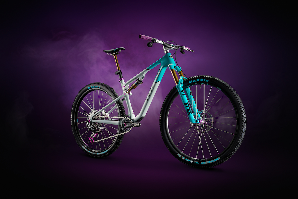 Yeti Releases Limited-Edition 40th Anniversary ASR - Pinkbike