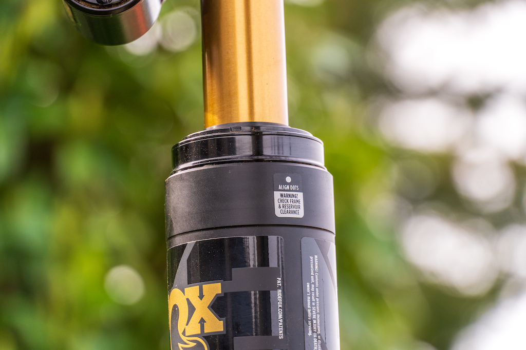 自転車本体 2021 FOX DHX2 (sender bike) 250x75mm 自転車本体 2021 FOX DHX2 (sender bike) 250x75mm FOX DHX2 Factory