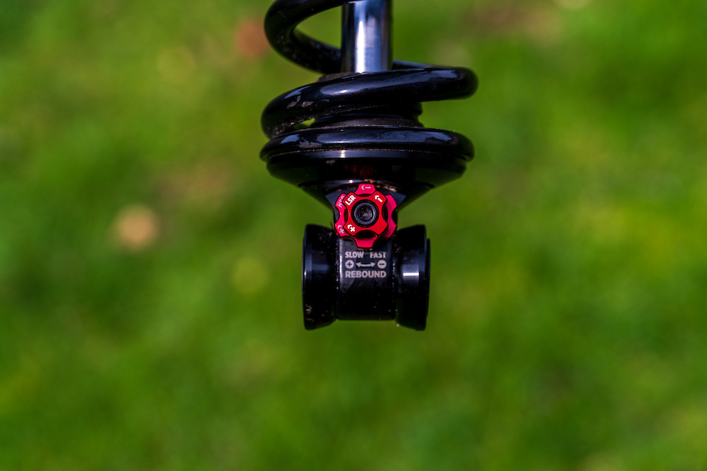 First Ride: Fox's Fully Redesigned X2 & DHX2 Shocks - Pinkbike First Ride: Fox's Fully Redesigned X2 & DHX2 Shocks - Pinkbike
